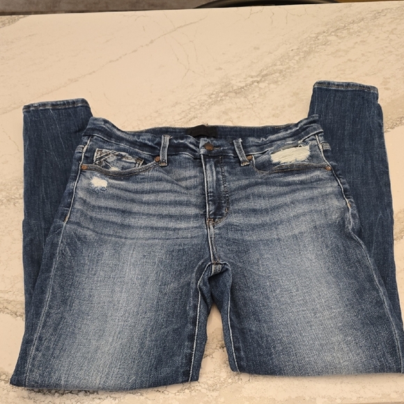 Buckle Black Distressed Women Jeans